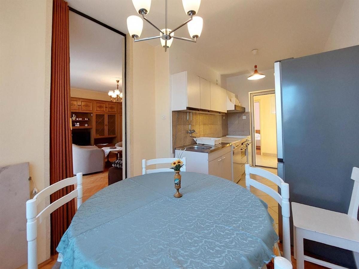 Apartments Nikola Punat Bagian luar foto