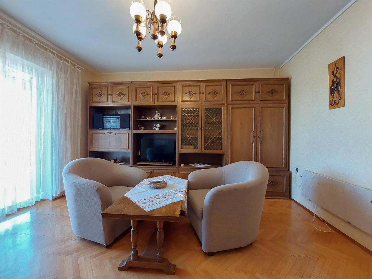 Apartments Nikola Punat Bagian luar foto