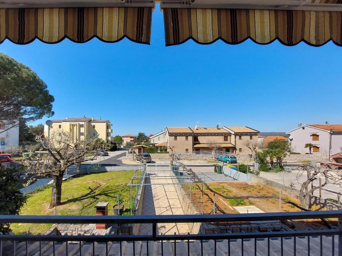 Apartments Nikola Punat Bagian luar foto